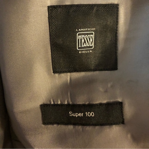 Hugo Boss blazer. 44L. Gray. - Picture 5 of 7